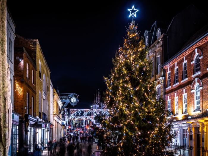 tourhub | National Holidays | Winchester Christmas Market & Windsor 