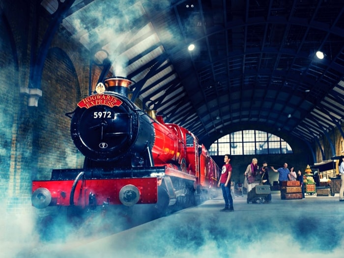 Helemaal droog Bijdrage Ambassade Harry Potter Studio Tour - Studio Coach Trip | National Holidays